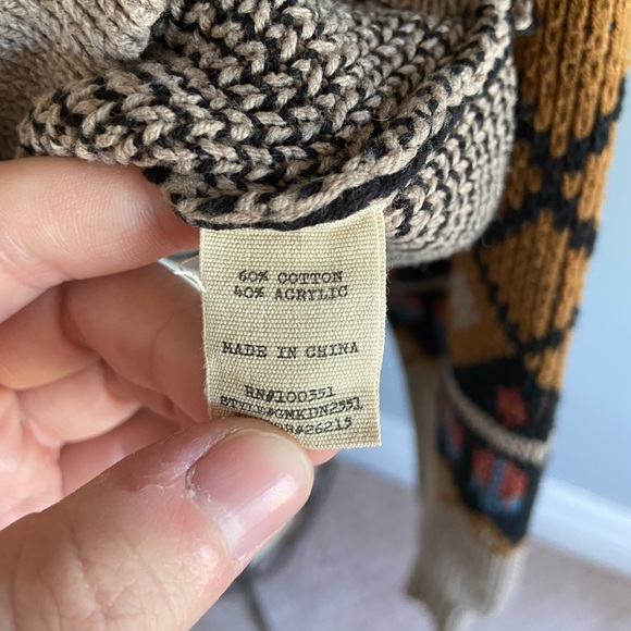 Gimmicks cropped sweater - Picture 9 of 11